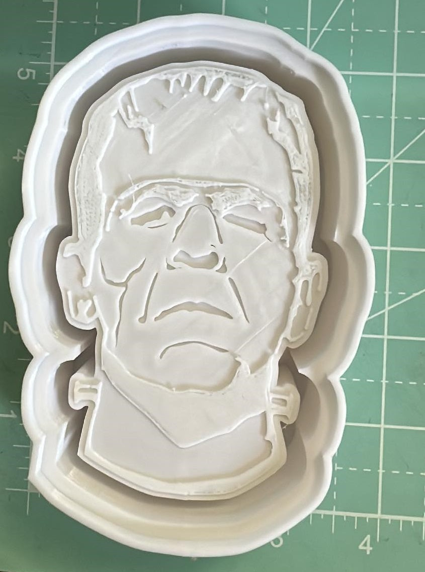 10mL Novelty Frankenstein Candy Mold - Plain - 24 Cavities -  FRANKENSTEIN10ML